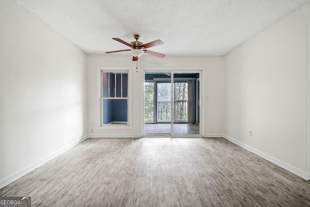 66 Fair Haven Way SE, Smyrna, GA 30080 - unfurnished sunroom featuring a ceiling fan