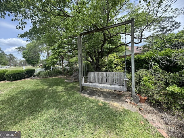839 Golf Dr, Swainsboro, GA 30401 - view of yard