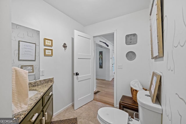 bedroom featuring a closet and ceiling fan