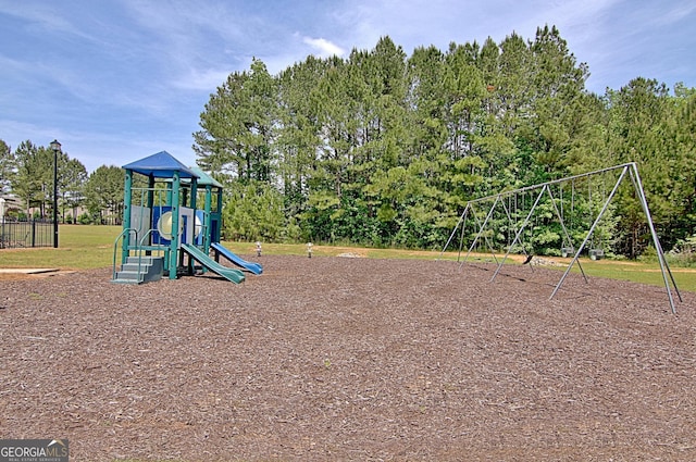 53 Gordon Manor Ct, Senoia, GA 30276 - community play area with view of scattered trees
