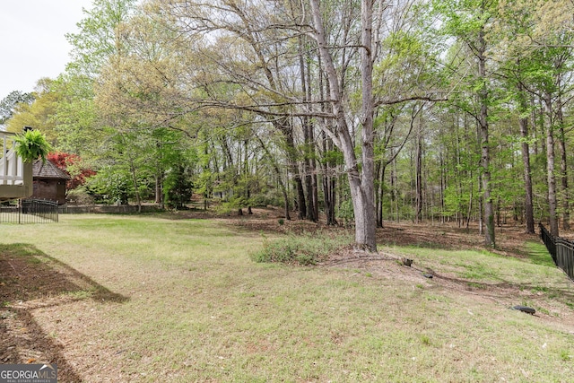 view of yard featuring fence