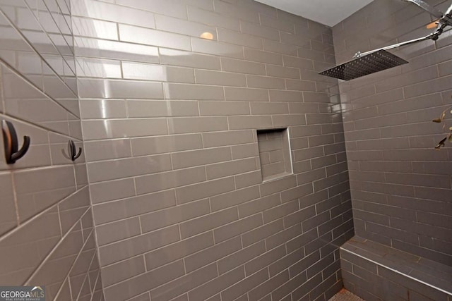 1494 Addison Pl, Decatur, GA 30033 - full bathroom featuring a tile shower