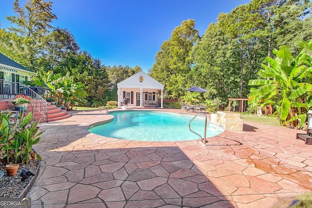 494 Thrash Rd, Lagrange, GA 30241 - outdoor pool featuring an exterior structure, an outbuilding, and a patio area
