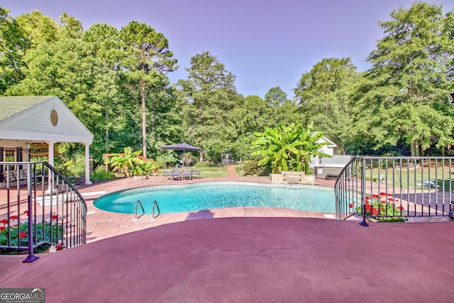 494 Thrash Rd, Lagrange, GA 30241 - view of swimming pool featuring a patio and view of scattered trees