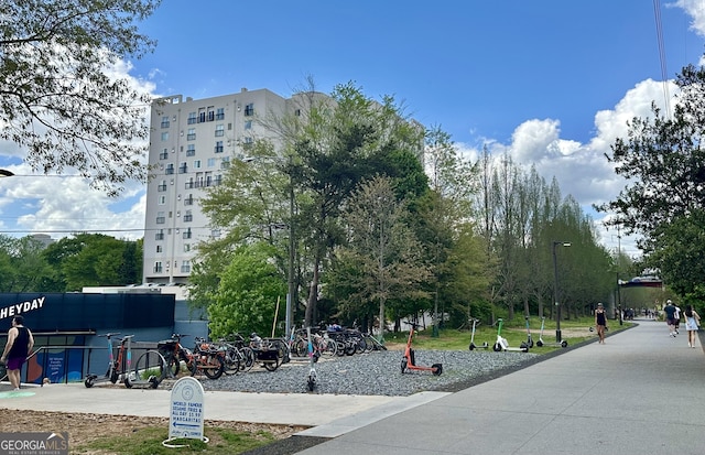 587 Virginia Ave NE Unit 314, Atlanta, GA 30306 - view of surrounding community