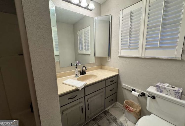 7 Lakeview Dr, Hayesville, NC 28904 - bathroom featuring toilet, vanity, and a textured wall