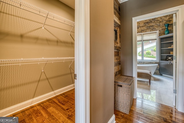 97 E Laceola Rd S, Cleveland, GA 30528 - interior space
