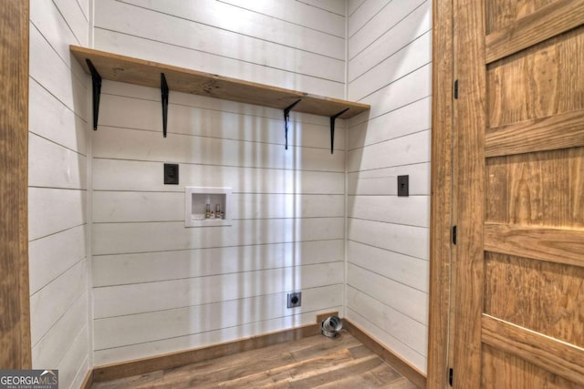768 Cherokee Cir, Ellijay, GA 30540 - clothes washing area with electric dryer hookup, wooden walls, laundry area, and washer hookup