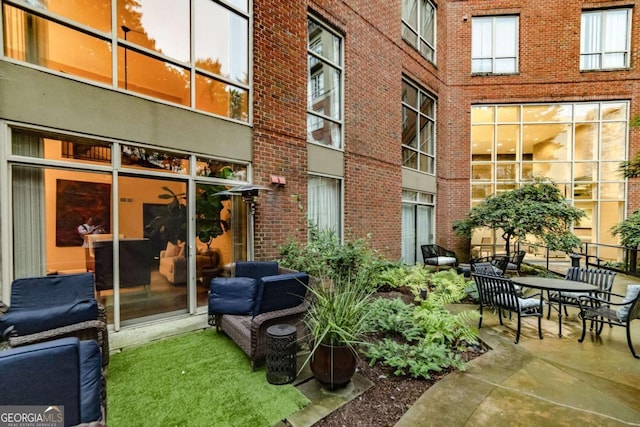 2626 Peachtree Rd NW Unit 412, Atlanta, GA 30305 - view of patio