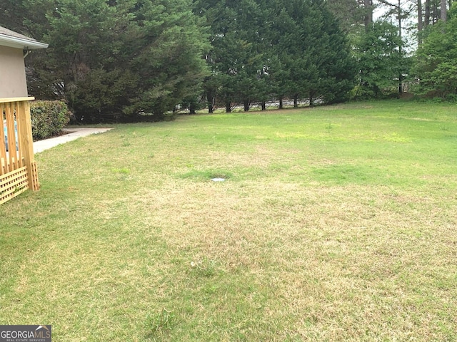 6279 Giles Rd, Lithonia, GA 30058 - view of grassy yard