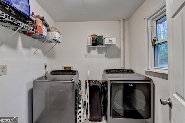 6040 Carriage Dr, Cumming, GA 30028 - laundry area with independent washer and dryer and laundry area