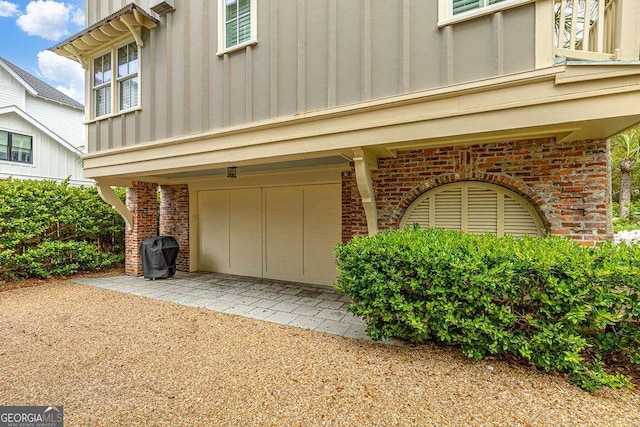 17 Sea Oats Ln, Saint Simons, GA 31522 - view of garage