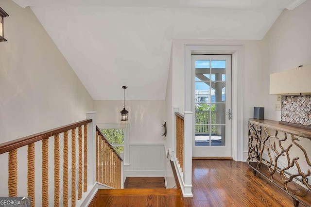 17 Sea Oats Ln, Saint Simons, GA 31522 - interior space with a wainscoted wall, wood finished floors, and lofted ceiling