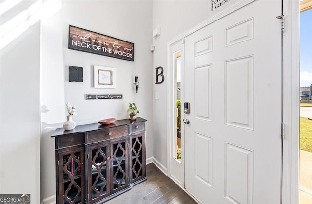5321 Felles Way, Forsyth, GA 31029 - foyer with wood finished floors and baseboards