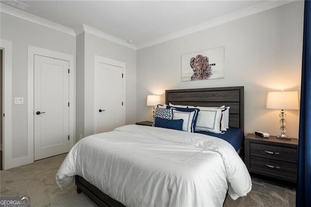 825 Maplewood Dr, Roswell, GA 30075 - bedroom with carpet and ornamental molding