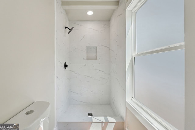 full bathroom with toilet, recessed lighting, and a stall shower