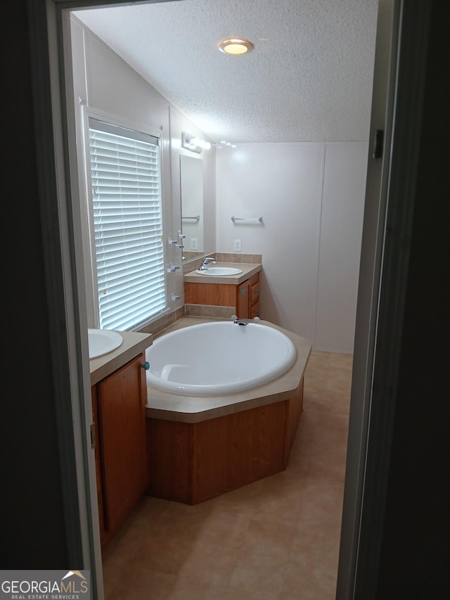 2791 Pulaski Rd, Statesboro, GA 30458 - spare room featuring ceiling fan and light carpet