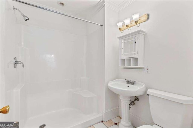 873 Monroe Cir NE, Atlanta, GA 30308 - full bathroom with toilet and a shower stall