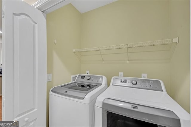 206 Glens Loop, Woodstock, GA 30188 - laundry area with independent washer and dryer