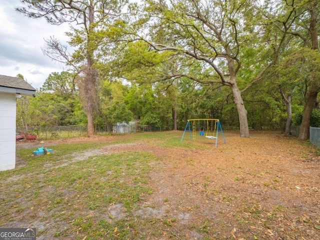 244 Sherwood Ln, Brunswick, GA 31525 - view of fenced backyard