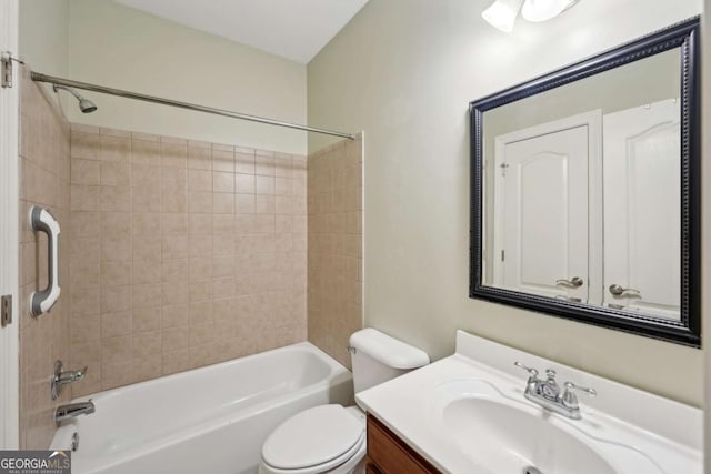 5615 Toccoa Dr, Douglasville, GA 30135 - bathroom with toilet, vanity, and shower / washtub combination