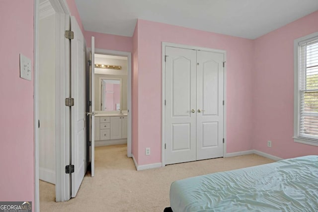 5177 Cabot Creek Dr, Buford, GA 30518 - bedroom with light carpet and a closet