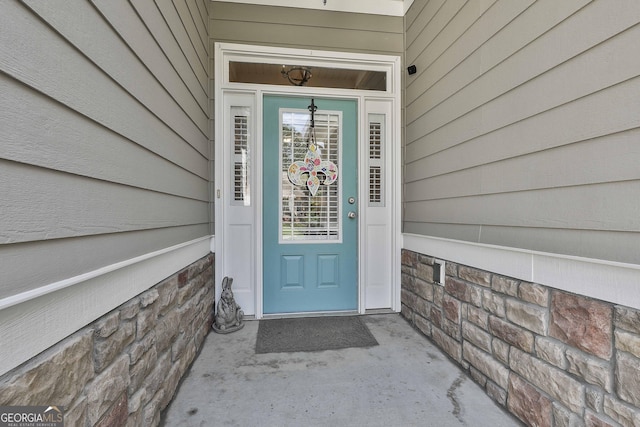 view of exterior entry