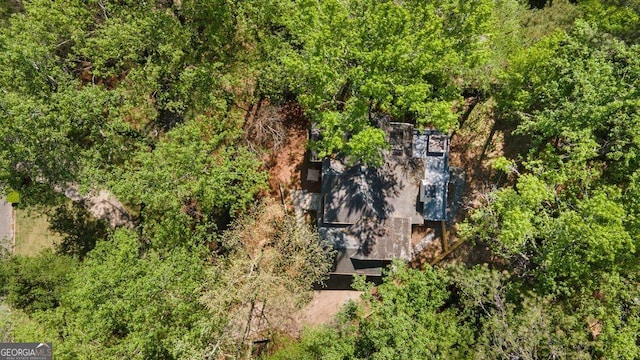 aerial view of property and surrounding area