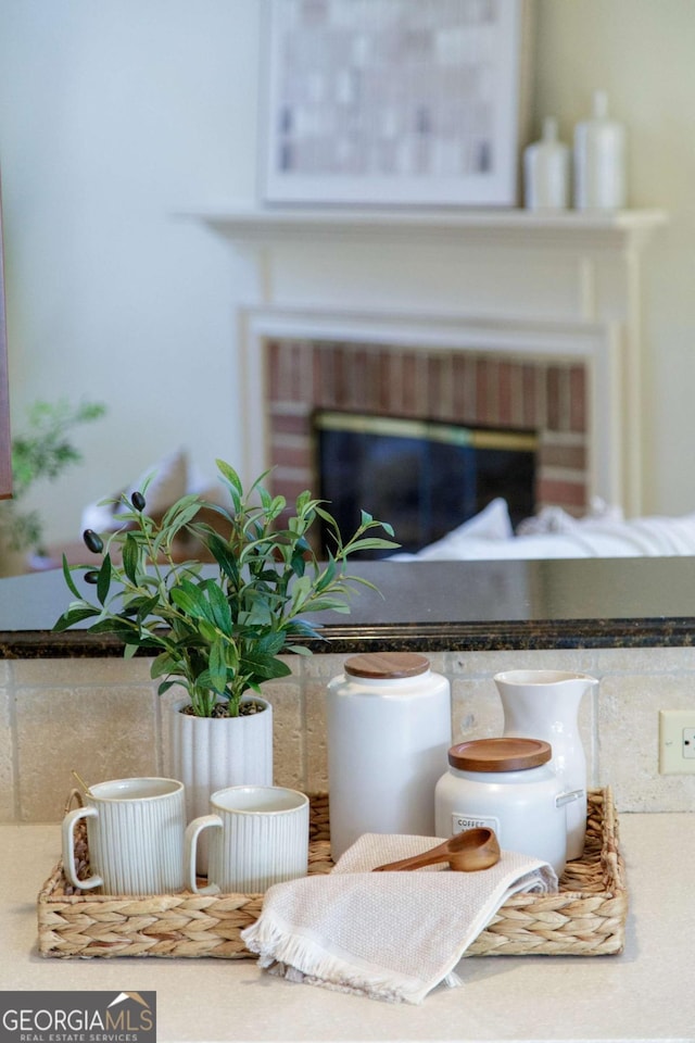 3711 Spinnaker Cir, Alpharetta, GA 30005 - detailed view of a fireplace