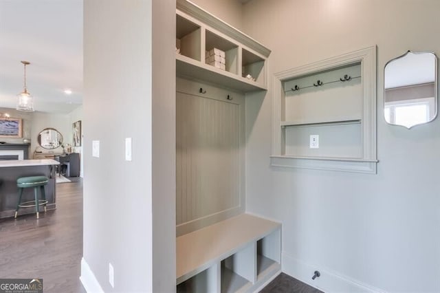 412 Nickajack Retreat Ln, Smyrna, GA 30082 - mudroom featuring baseboards and wood finished floors