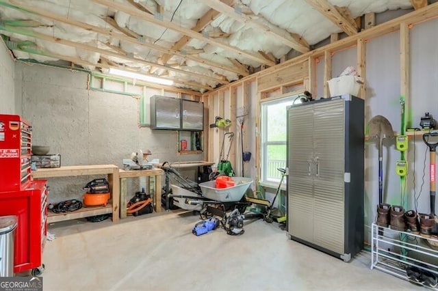 412 Nickajack Retreat Ln, Smyrna, GA 30082 - below grade area with a workshop area