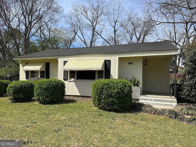 86 Empire St, Yatesville, GA 31097 - view of front of property with a front lawn