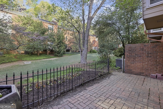 45 Willow Gln NE, Atlanta, GA 30342 - exterior space featuring concrete driveway