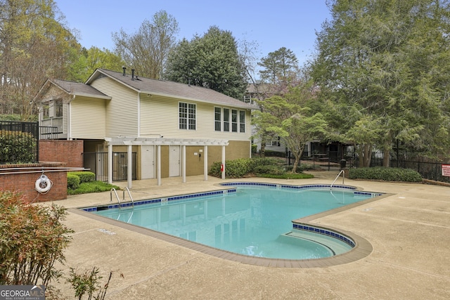 6820 Glenridge Dr Unit C, Sandy Springs, GA 30328 - community pool featuring a patio area