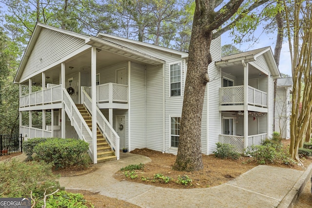 6820 Glenridge Dr Unit C, Sandy Springs, GA 30328 - view of property with stairs