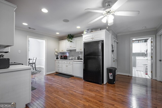 1 Graben Dr NW, Rome, GA 30165 - kitchen featuring ornamental molding, washer / clothes dryer, freestanding refrigerator, and dishwasher