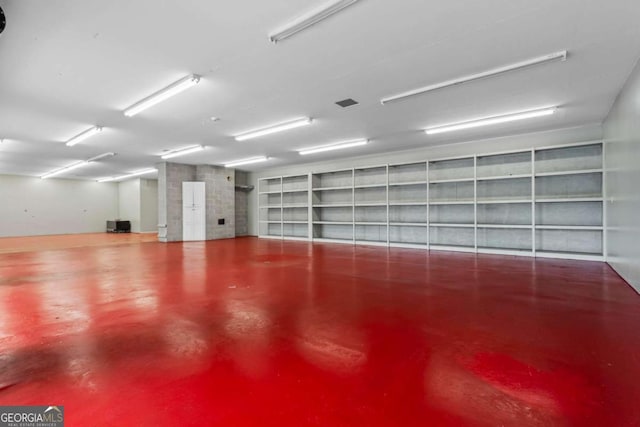 2455 Horseleg Creek Rd SW, Rome, GA 30165 - view of garage
