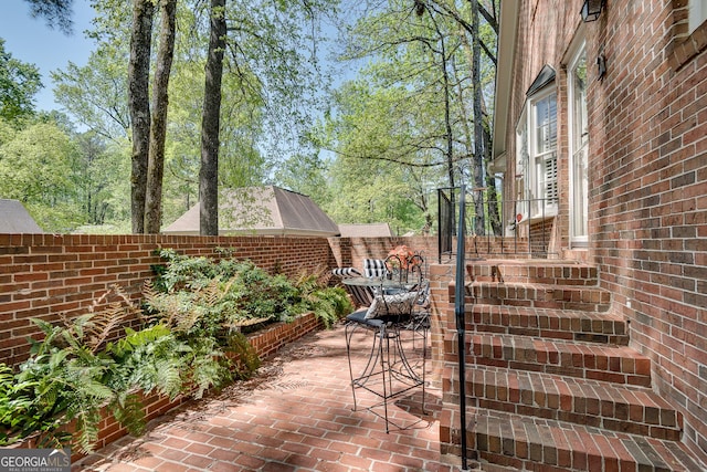 1826 Bedfordshire Ct, Decatur, GA 30033 - view of patio / terrace