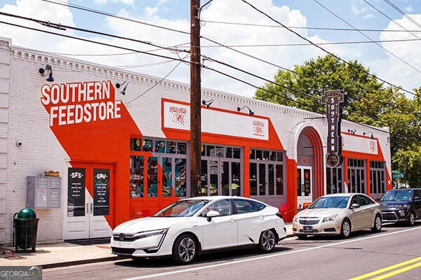 view of commercial property
