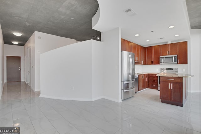 unfurnished living room featuring recessed lighting, visible vents, and baseboards