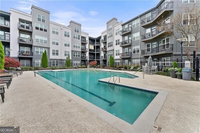 747 Ralph Mcgill Blvd NE Unit 223, Atlanta, GA 30312 - community pool with a patio area