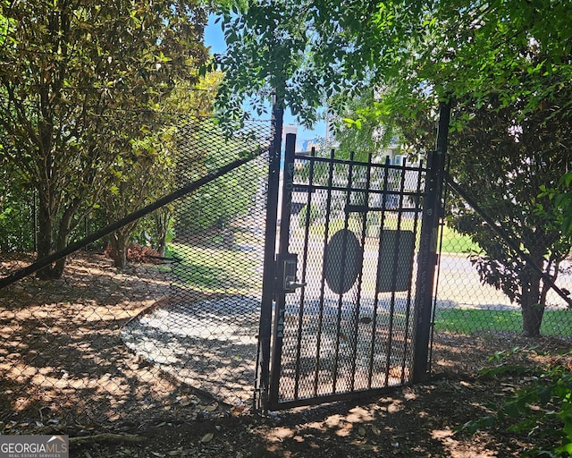 747 Ralph Mcgill Blvd NE Unit 223, Atlanta, GA 30312 - view of gate