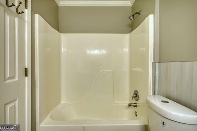72 Grayson New Hope Rd, Grayson, GA 30017 - full bath featuring crown molding, shower / tub combination, and toilet