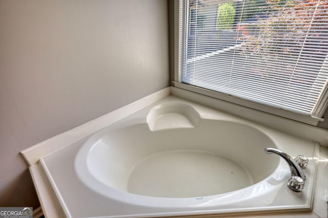 72 Grayson New Hope Rd, Grayson, GA 30017 - interior space featuring a garden tub