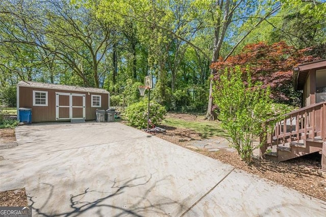 1884 Montrose Dr, East Point, GA 30344 - view of patio / terrace with an outbuilding and a shed