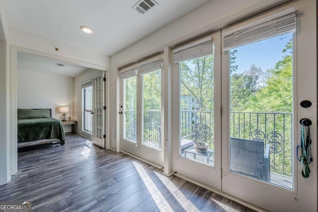 3203 Lenox Rd NE Unit 32, Atlanta, GA 30324 - entryway with wood finished floors