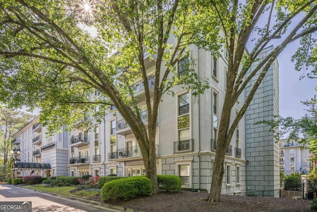 3203 Lenox Rd NE Unit 32, Atlanta, GA 30324 - view of apartment building / complex