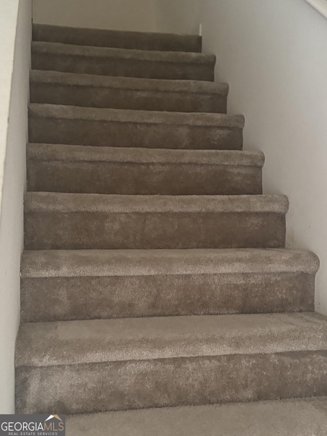 6183 Field Stone Dr, Douglasville, GA 30134 - view of stairway