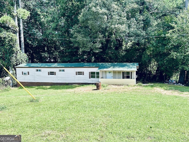 4199 Wagon Trl, Loganville, GA 30052 - manufactured / mobile home with a front lawn