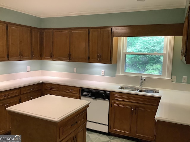 10 Horseshoe Bend Rd SW, Rome, GA 30165 - kitchen with a sink, dishwasher, crown molding, light countertops, and a center island